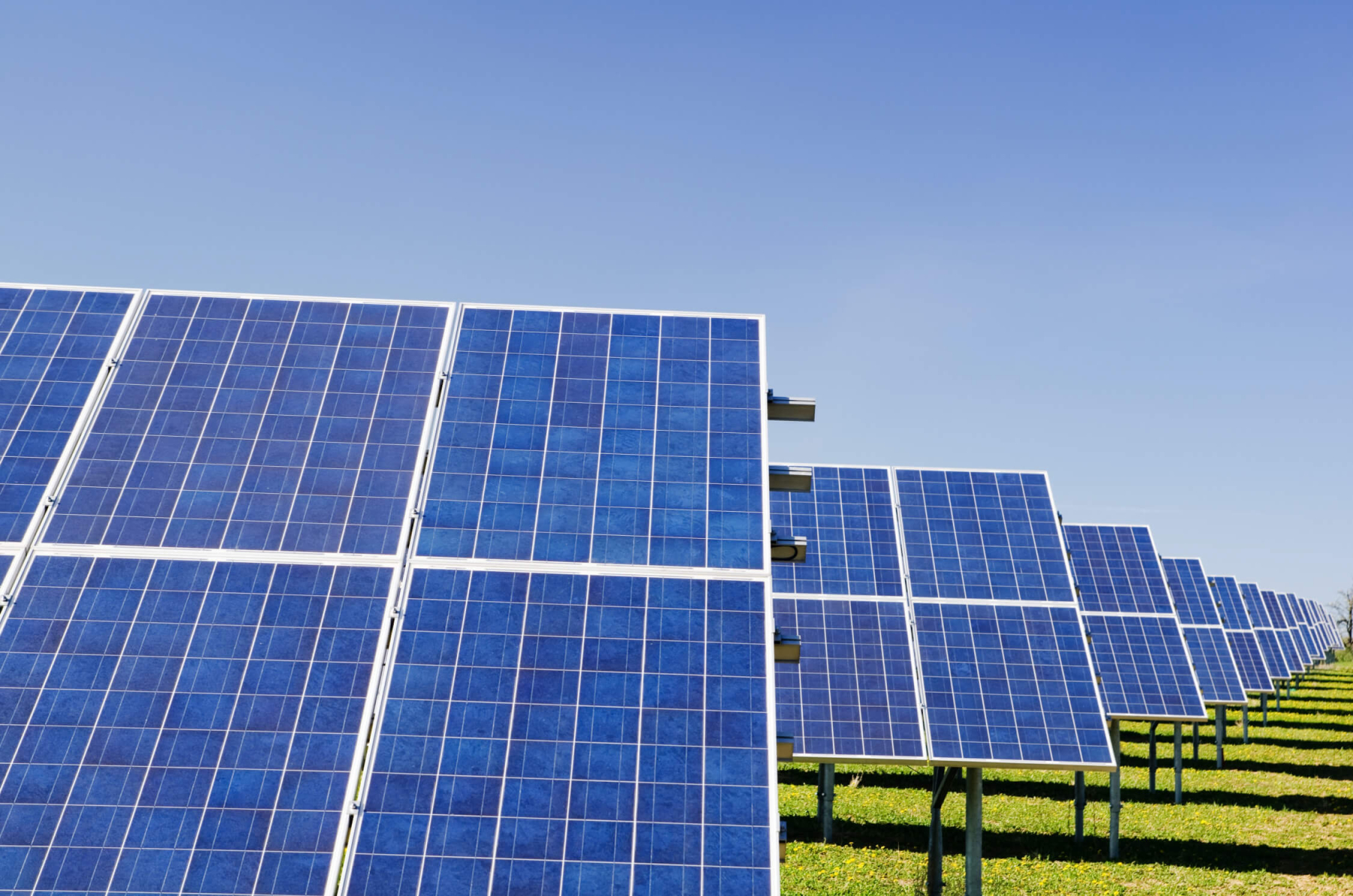 d&eacute;couvrez les tendances et les pr&eacute;visions des co&ucirc;ts photovolta&iuml;ques pour 2025. informez-vous sur les facteurs influen&ccedil;ant les prix et comment l