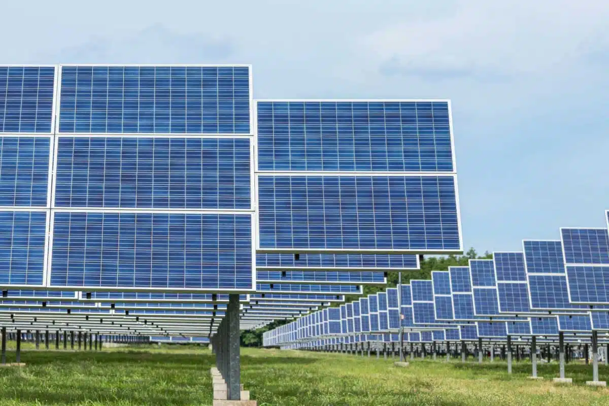 d&eacute;couvrez tout sur le fin dispositif solaire 2024 : innovations, avantages et perspectives pour une &eacute;nergie renouvelable plus efficace et accessible. informez-vous sur les tendances et les technologies &agrave; venir pour un avenir durable.