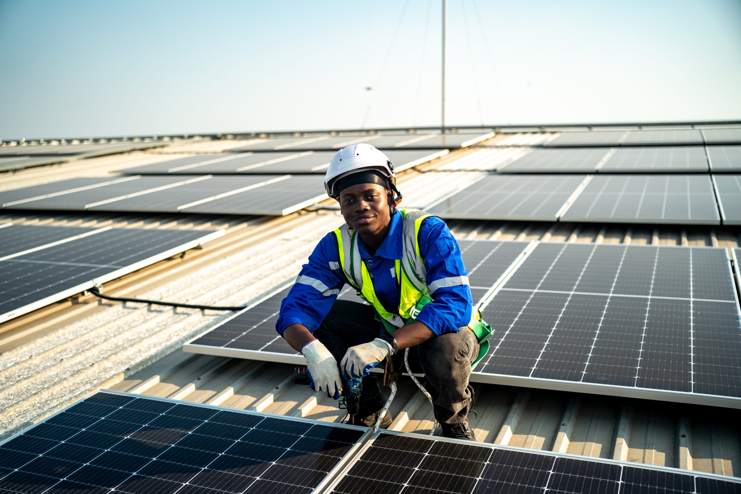 découvrez nos services d'installation de panneaux photovoltaïques pour optimiser votre consommation d'énergie et réduire votre impact environnemental. profitez d'une expertise reconnue et d'une solution sur mesure adaptée à vos besoins.