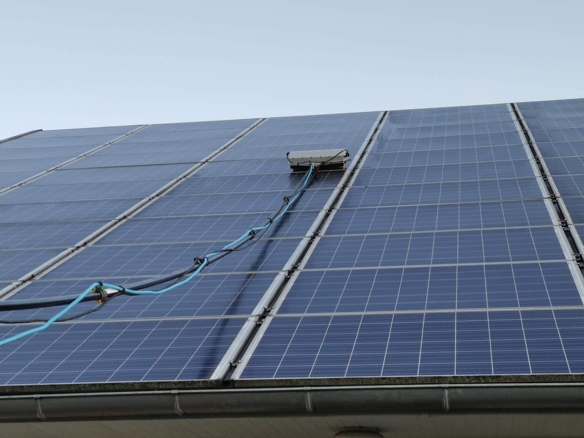 d&eacute;couvrez les avantages des panneaux photovolta&iuml;ques pour une &eacute;nergie renouvelable et &eacute;conomique. transformez la lumi&egrave;re du soleil en &eacute;lectricit&eacute; et r&eacute;duisez votre empreinte carbone tout en r&eacute;alisant des &eacute;conomies sur votre facture d