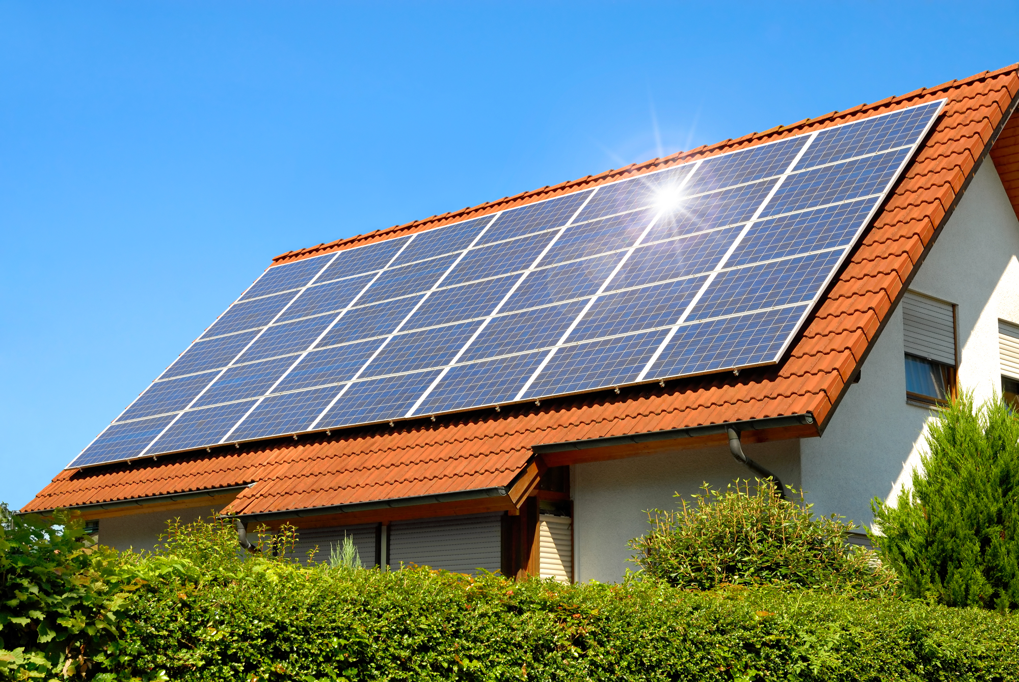 découvrez comment les panneaux solaires peuvent transformer votre maison en une source d'énergie propre et durable. profitez d'économies sur vos factures d'électricité tout en contribuant à la protection de l'environnement grâce à une installation de panneaux solaires adaptée à vos besoins.